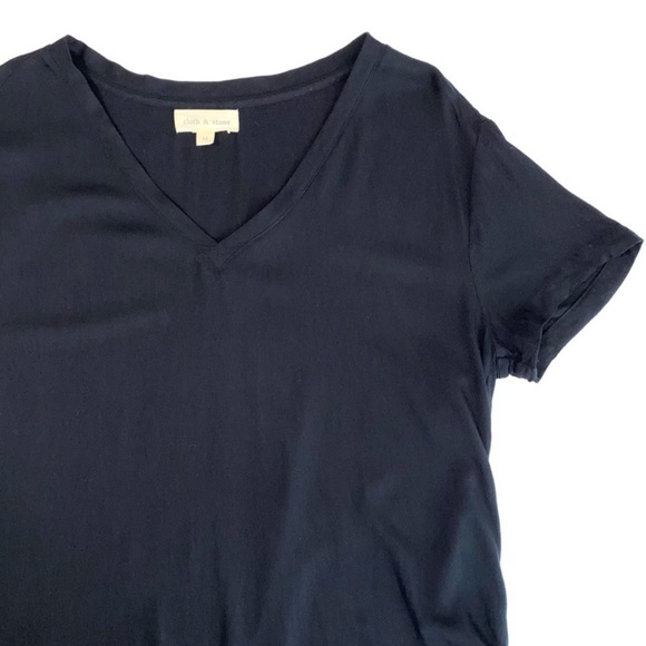 Anthropologie - cloth & stone Black V-Neck Short Sleeve Tee Shirt - Picture 2 of 4